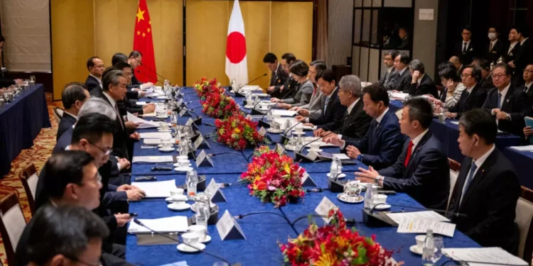 China Warns Japan of Economic Retaliation After Taiwan Remarks; Trade Ties “Severely Damaged”