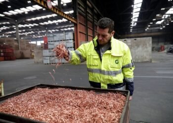 World Bank Sees Firm Metals Prices Through 2027 as Supply Tightens