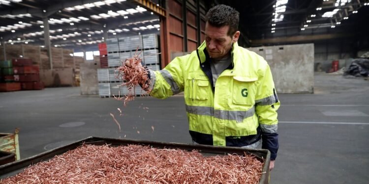 World Bank Sees Firm Metals Prices Through 2027 as Supply Tightens