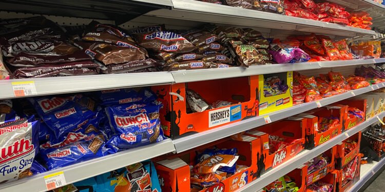 Thieves steal 12 tons of KitKat bars from truck in Europe