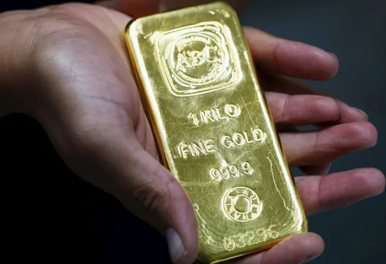 Gold in Dubai Trades at Discount as Middle East Conflict Disrupts Bullion Shipments