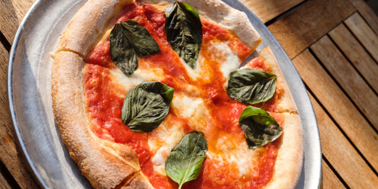 Thousands of bread, pizza items recalled in 10 states over possible metal contamination