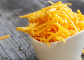 E. coli outbreak linked to raw cheddar cheese allegedly sickens 7 people across multiple states