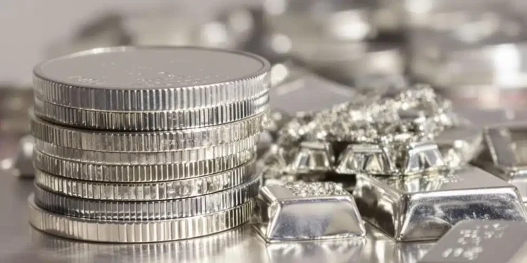 Silver markets steady as gold and dollar drive cautious optimism