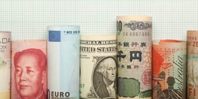 Dollar Holds Ground as Fed Outlook Shapes FX Across G-10
