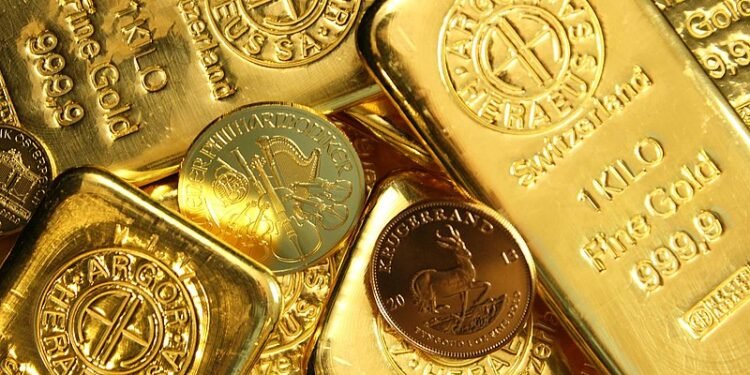 Gold Extends Bullish Tone as Momentum and Macro Support Align