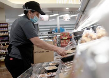 Major grocery chain closes more stores, cuts jobs as post-merger fallout deepens